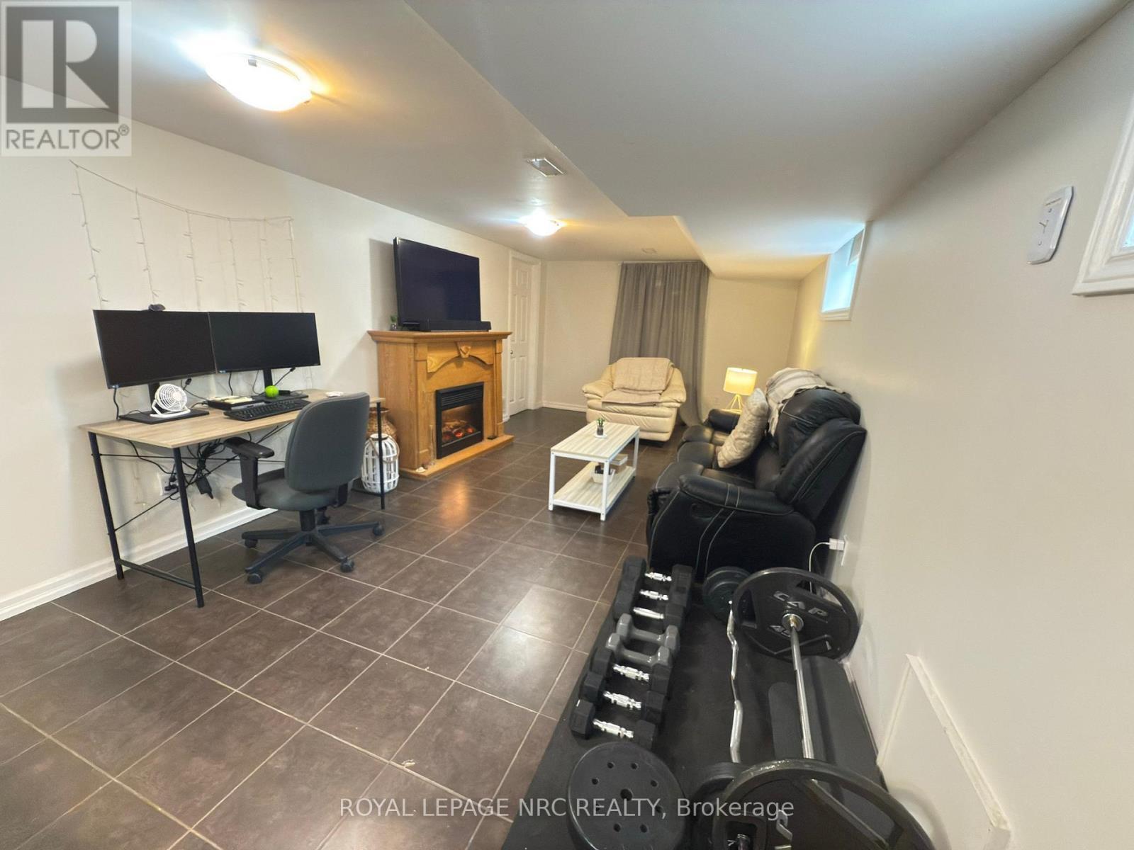 












190 CARLTON STREET

,
St. Catharines (Downtown),




Ontario
L2R1S4

