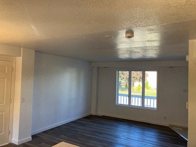 









743


Rue Périard

,
Gatineau (Buckingham),




QC
J8L3T8

