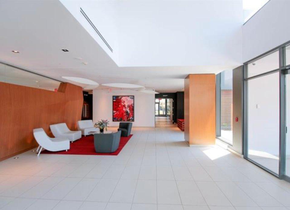 









199


Rue de la Rotonde

, 402,
Montréal (Verdun/Île-des-Soeurs),




QC
H3E0C1

