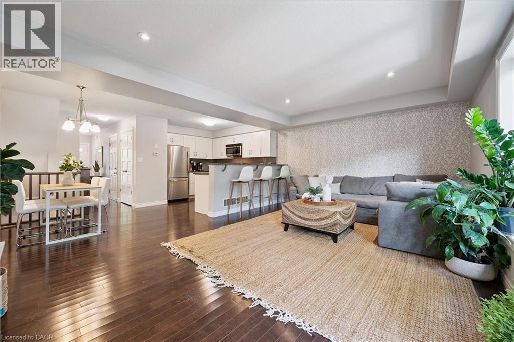 












167 ARKELL Road Unit# 16

,
Guelph,




Ontario
N1L0J9

