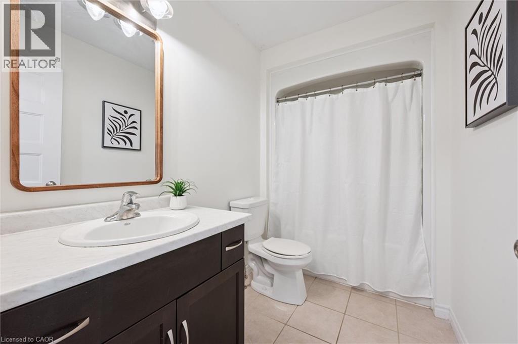 












167 ARKELL Road Unit# 16

,
Guelph,




Ontario
N1L0J9

