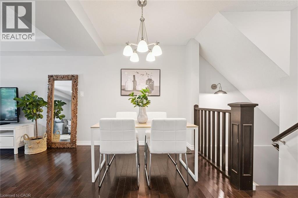 












167 ARKELL Road Unit# 16

,
Guelph,




Ontario
N1L0J9

