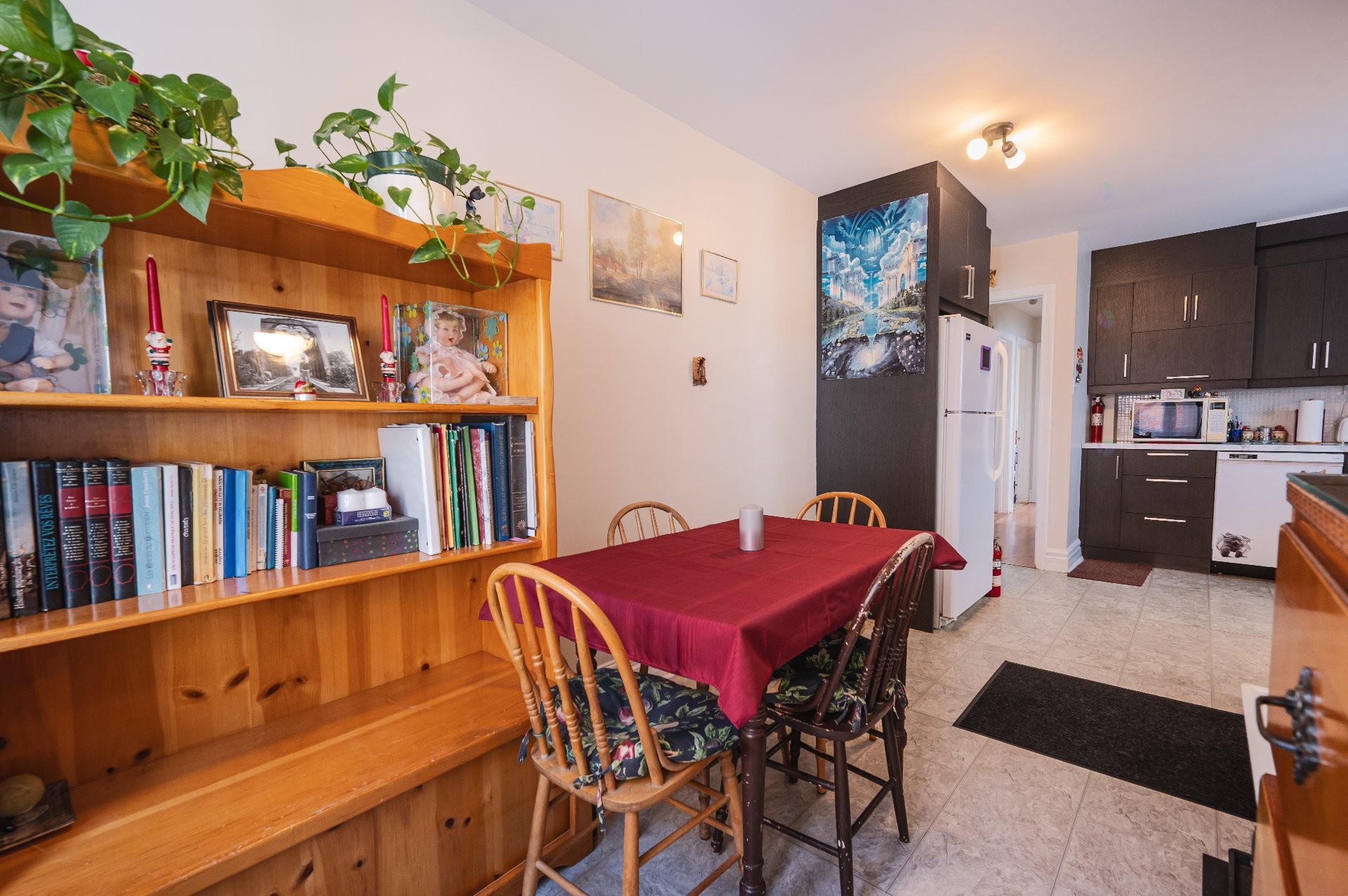 









6


Rue St-Pierre

,
Saint-Jean-sur-Richelieu,




QC
J3B5V2

