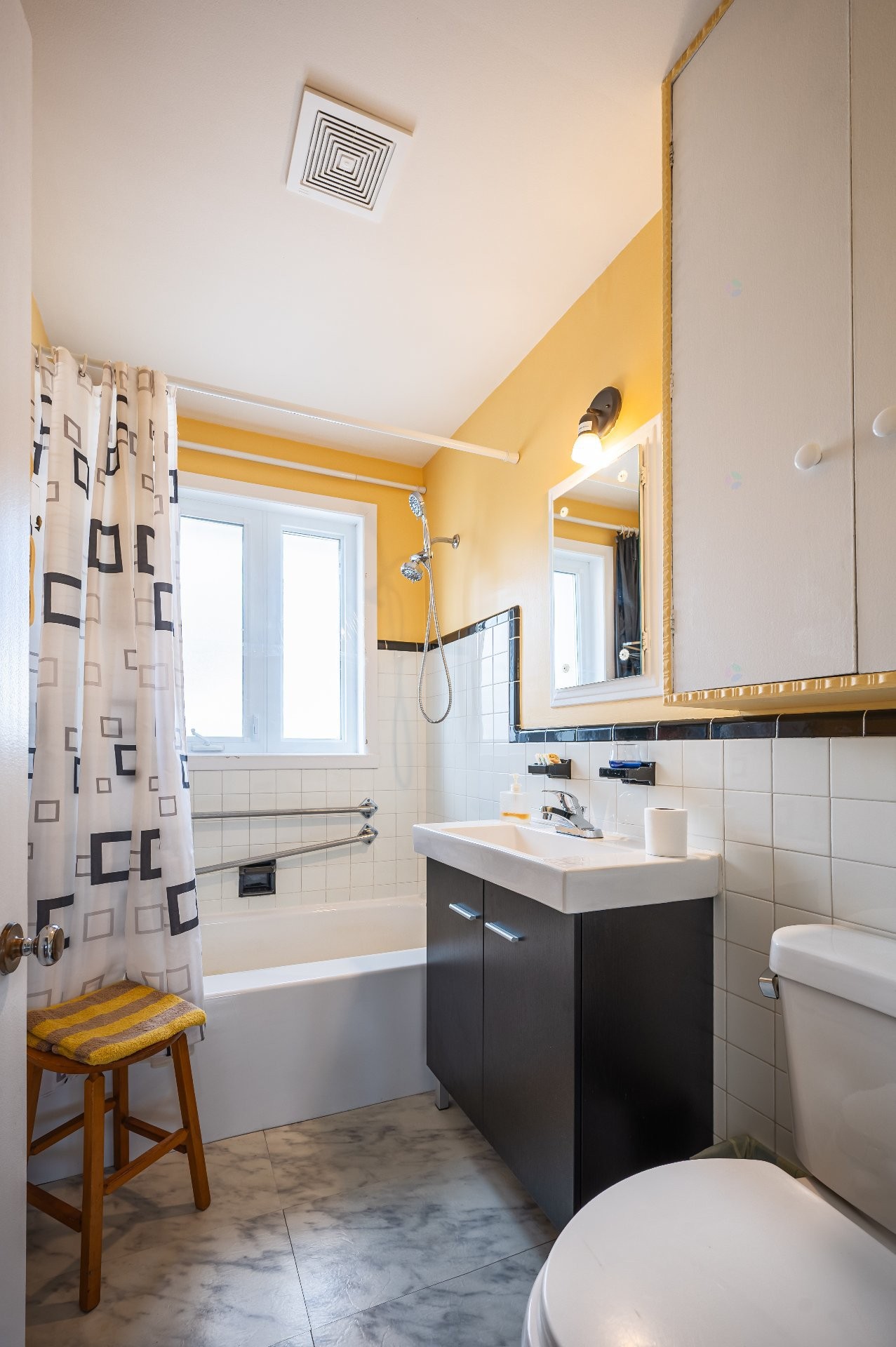 









6


Rue St-Pierre

,
Saint-Jean-sur-Richelieu,




QC
J3B5V2

