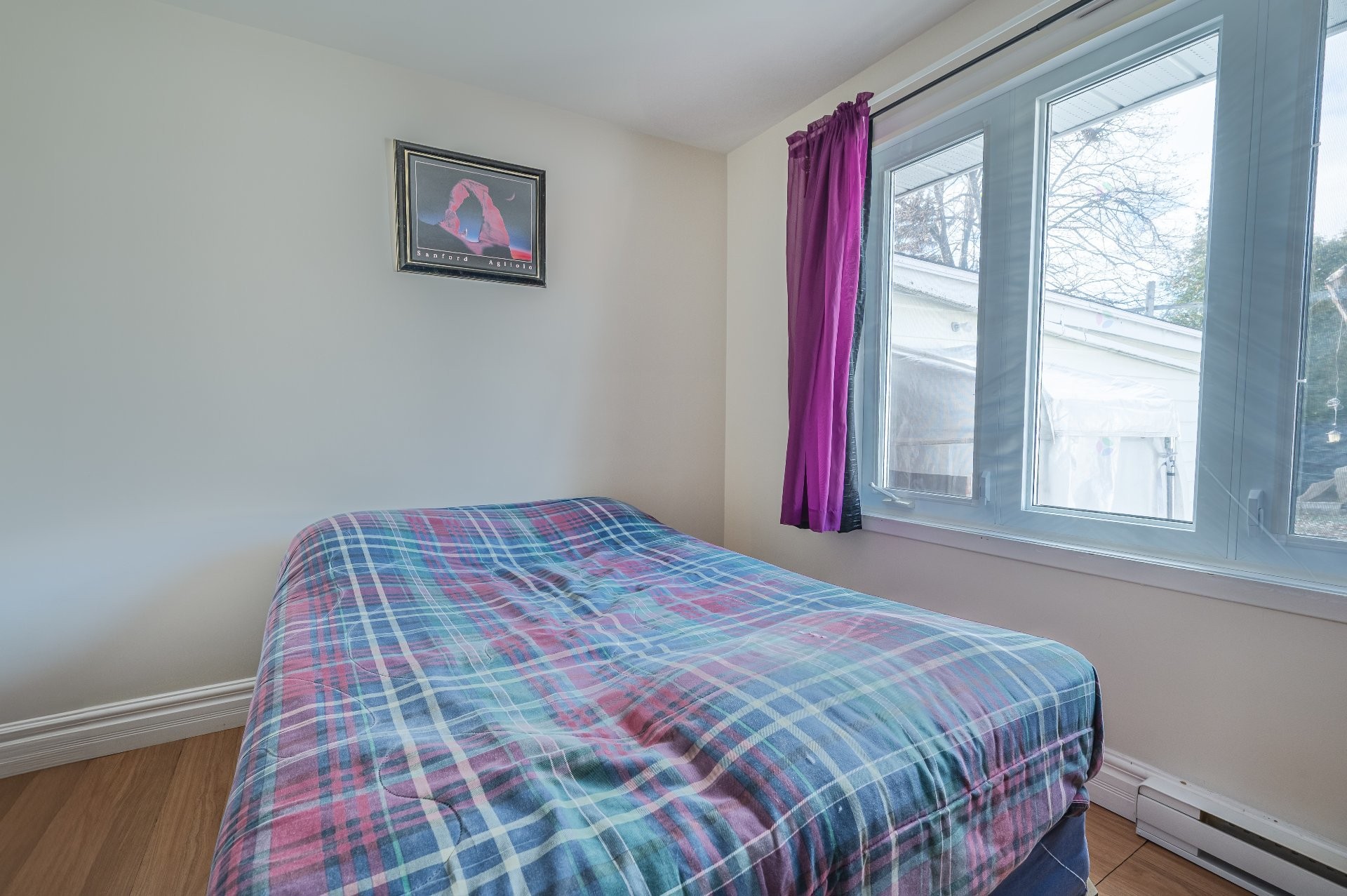 









6


Rue St-Pierre

,
Saint-Jean-sur-Richelieu,




QC
J3B5V2

