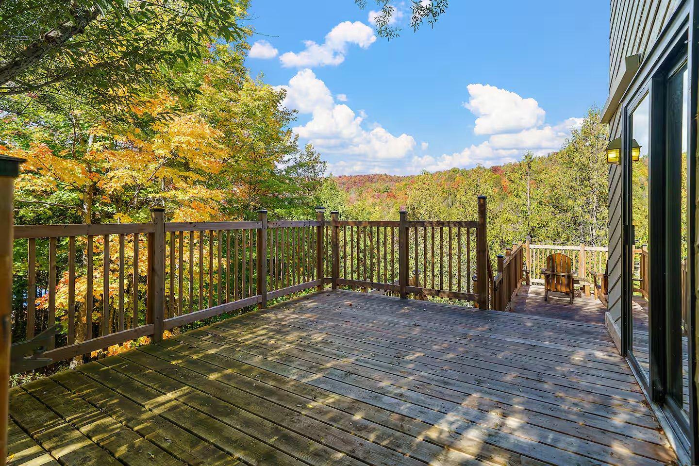 









3497


Ch. du Village

,
Saint-Adolphe-d'Howard,




QC
J0T2B0

