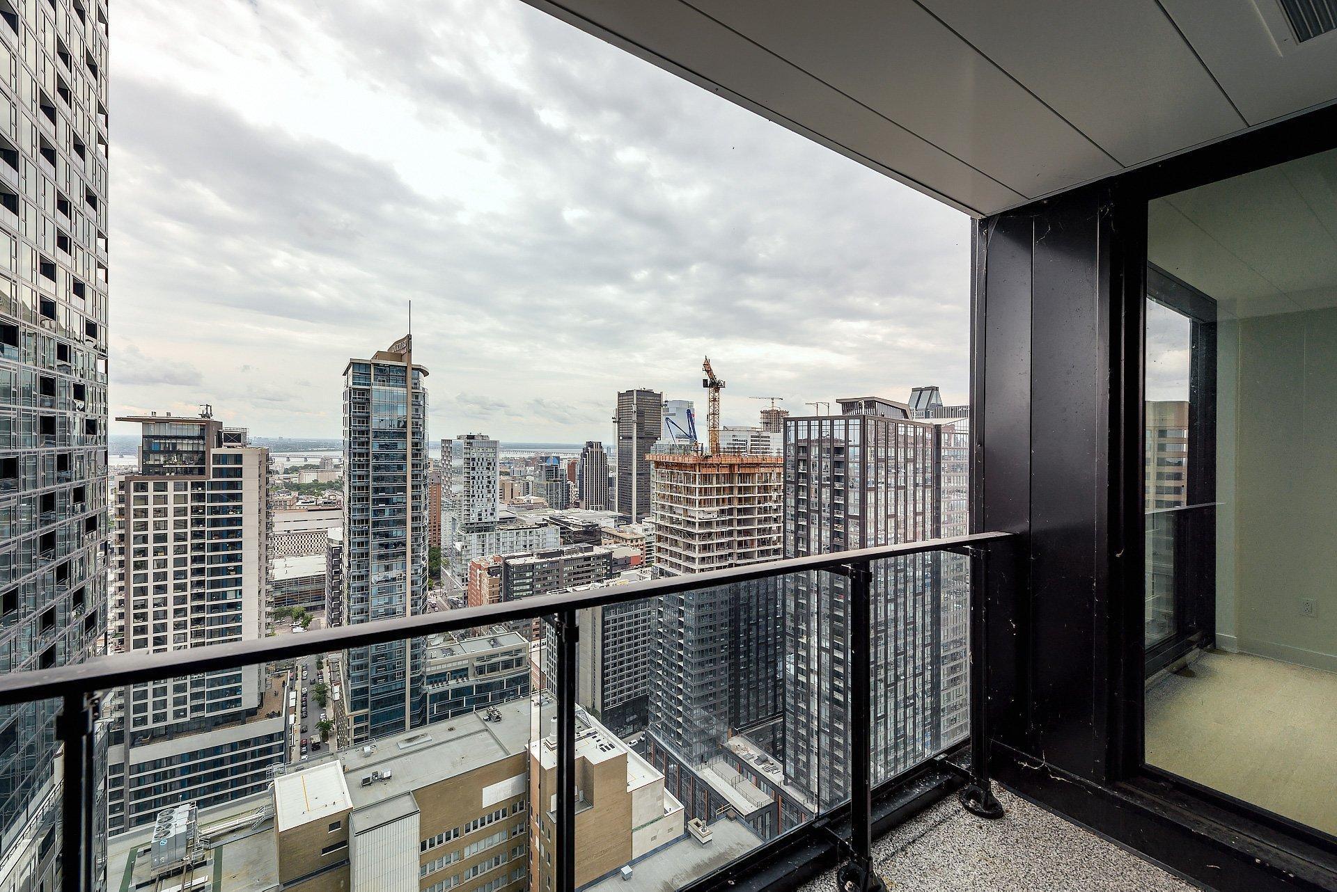 









1245


Rue De Bleury

, 3501,
Montréal (Ville-Marie),




QC
H3B0C2

