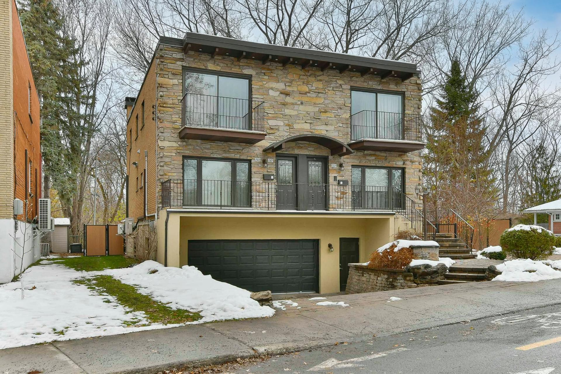 









2525

 - 2529


Boul. Gouin E.

,
Montréal (Ahuntsic-Cartierville),




QC
H2B1X7

