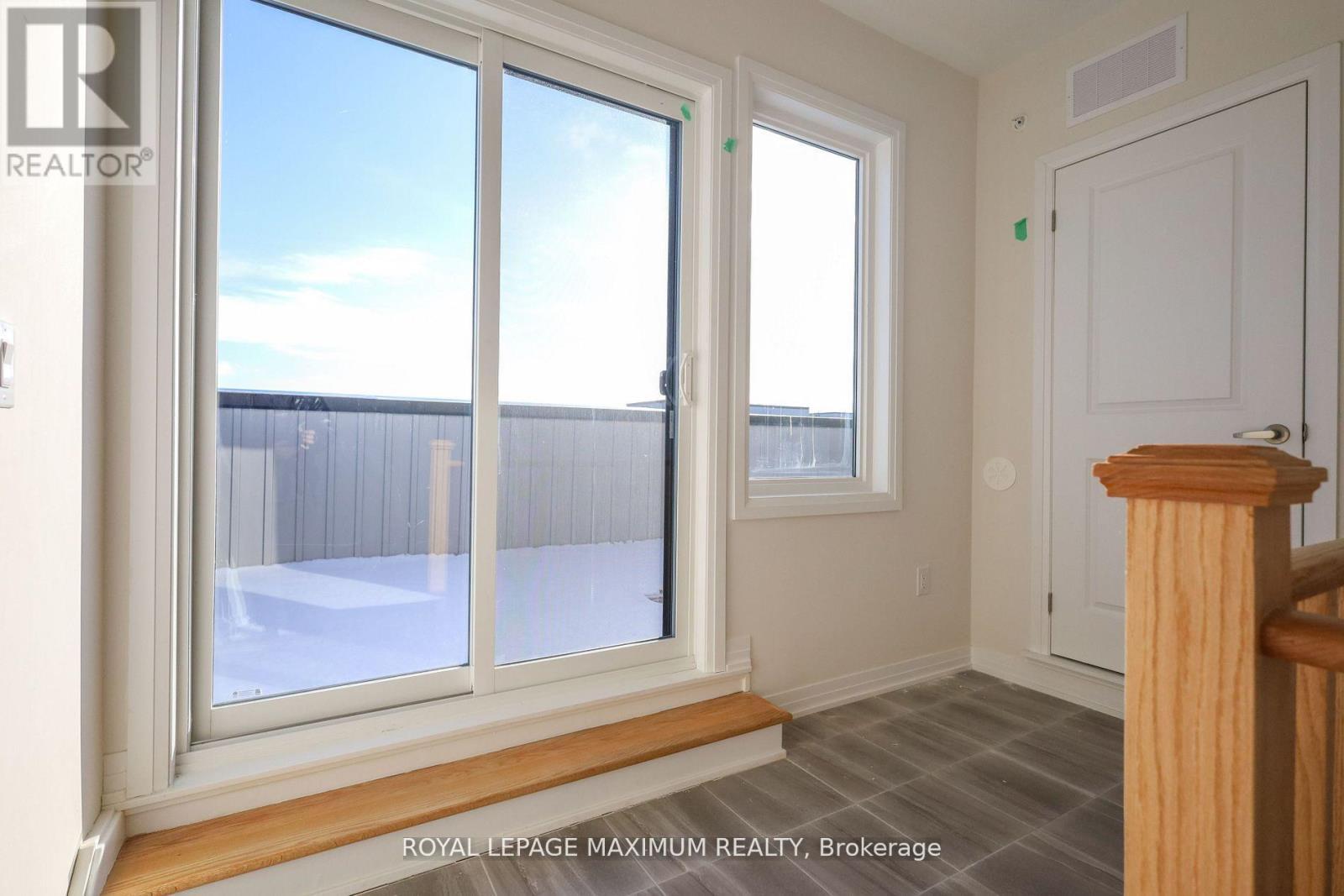 












1 - 11 BAYNES WAY N

,
Bradford West Gwillimbury,




Ontario
L3Z4M1

