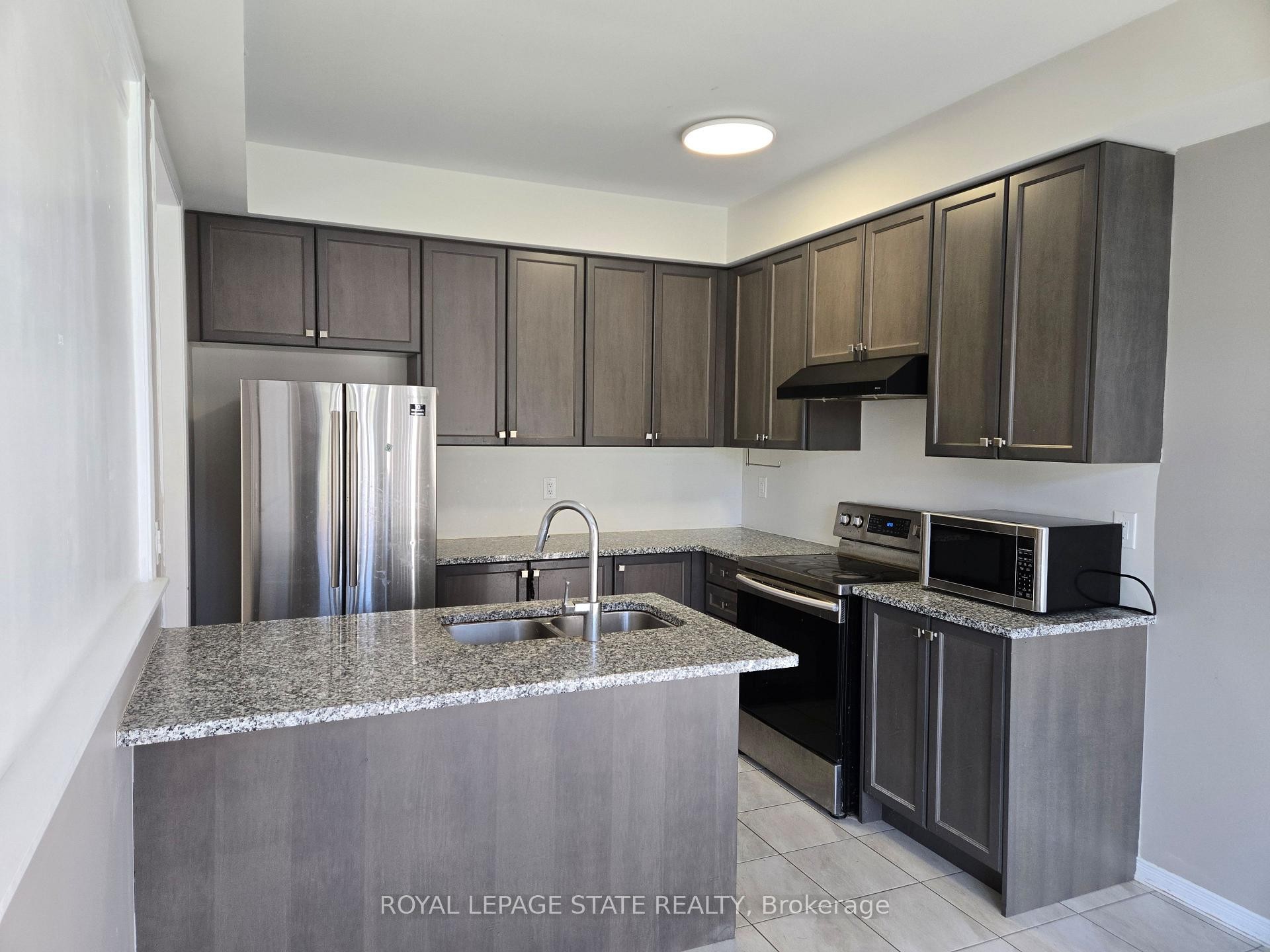 









31


Cactus

Crescent,
Hamilton,




ON
L8J 0M4

