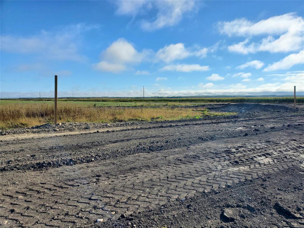 












319 Normandeau Avenue

,
Ste Anne,







Manitoba
R5H0A1

