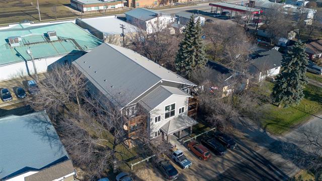 









139


1st

ST, 2,
Niverville,




MB
R0A 1E0

