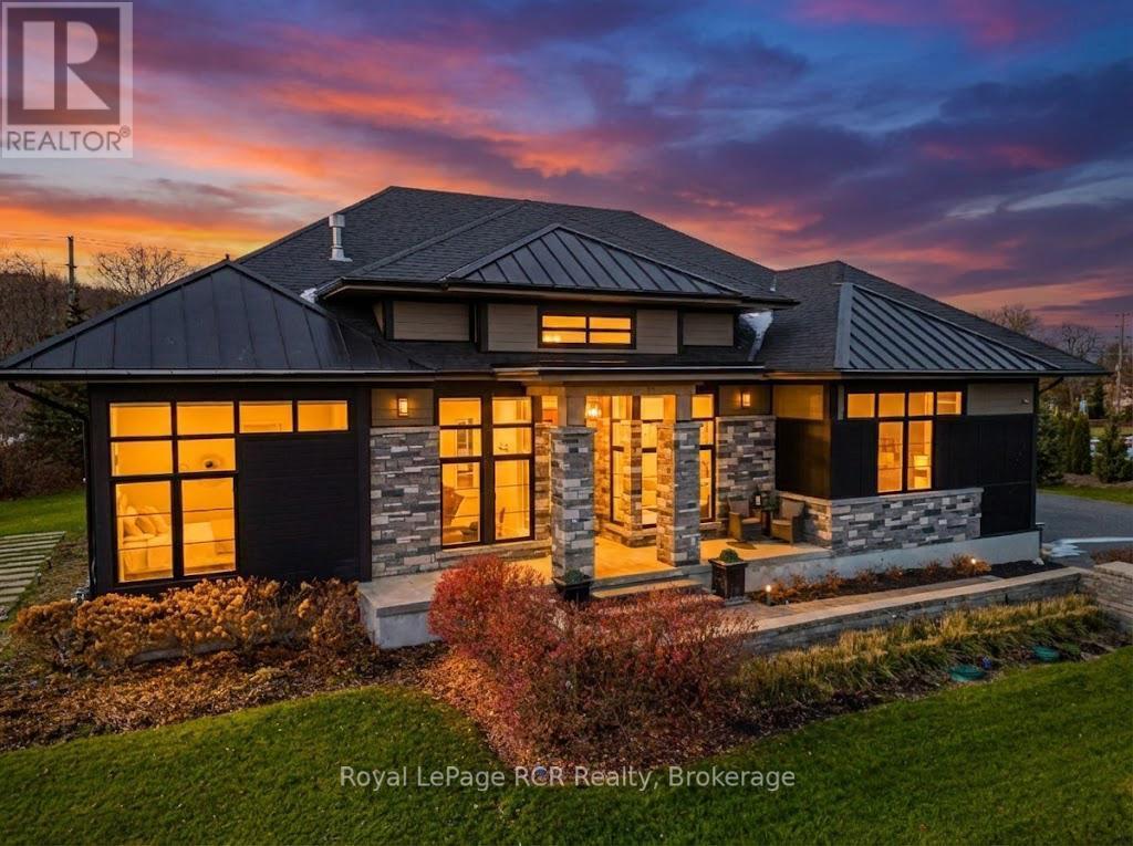 












1 WINDROSE VALLEY BOULEVARD

,
Collingwood,




Ontario
L9Y0K2

