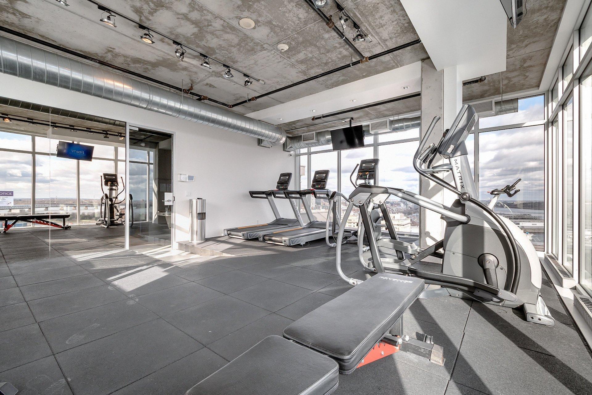 









888


Rue Wellington

, 712,
Montréal (Ville-Marie),




QC
H3C0N1

