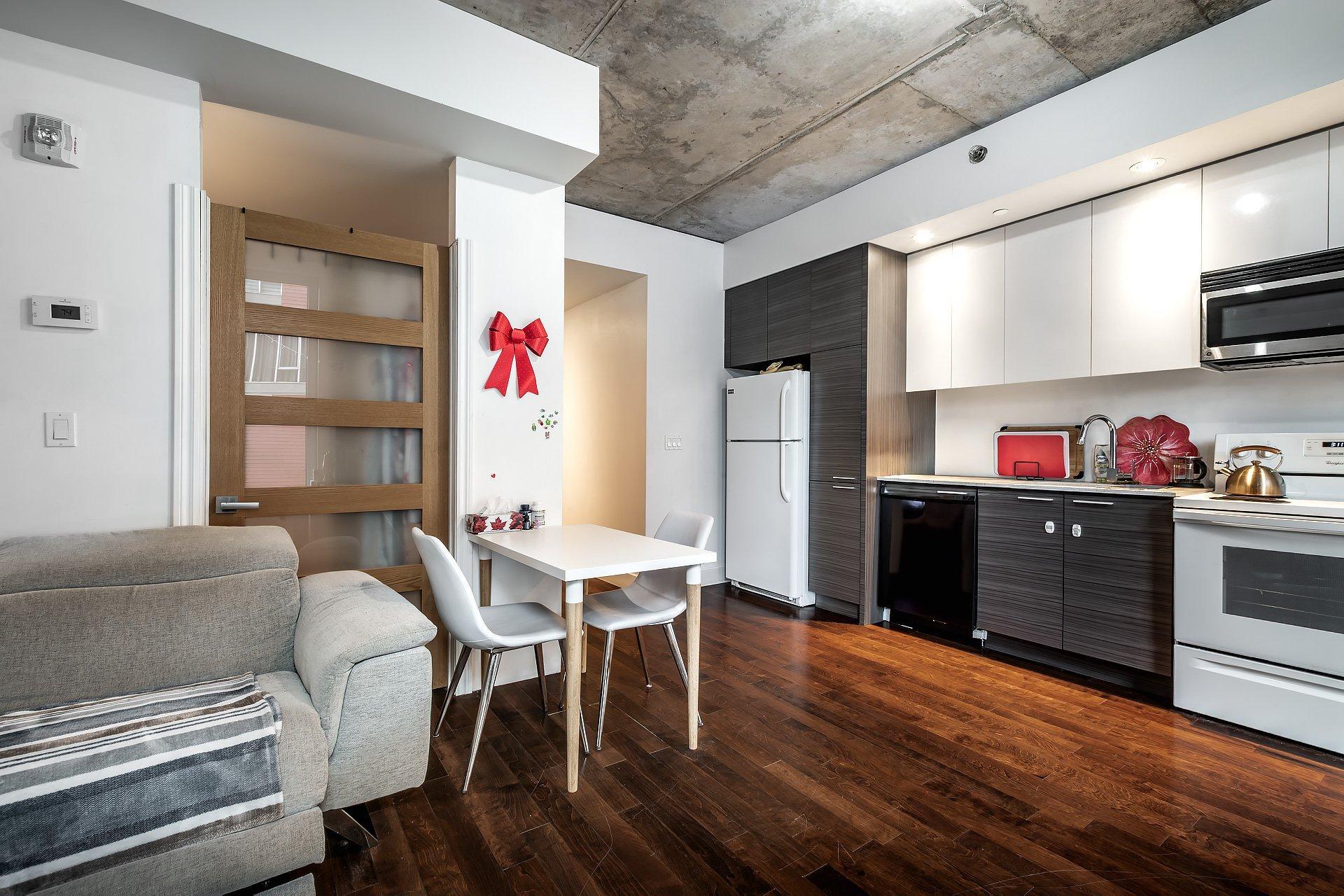 









888


Rue Wellington

, 712,
Montréal (Ville-Marie),




QC
H3C0N1

