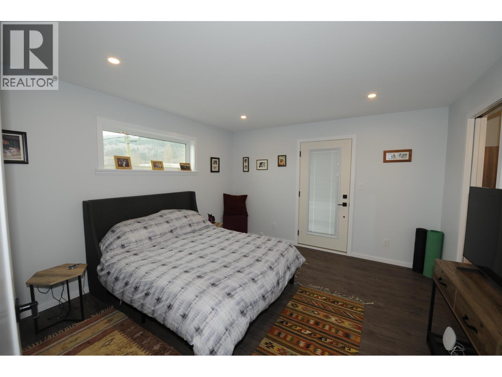 












3407 KALUM STREET

,
Terrace,




British Columbia
V8G2N7

