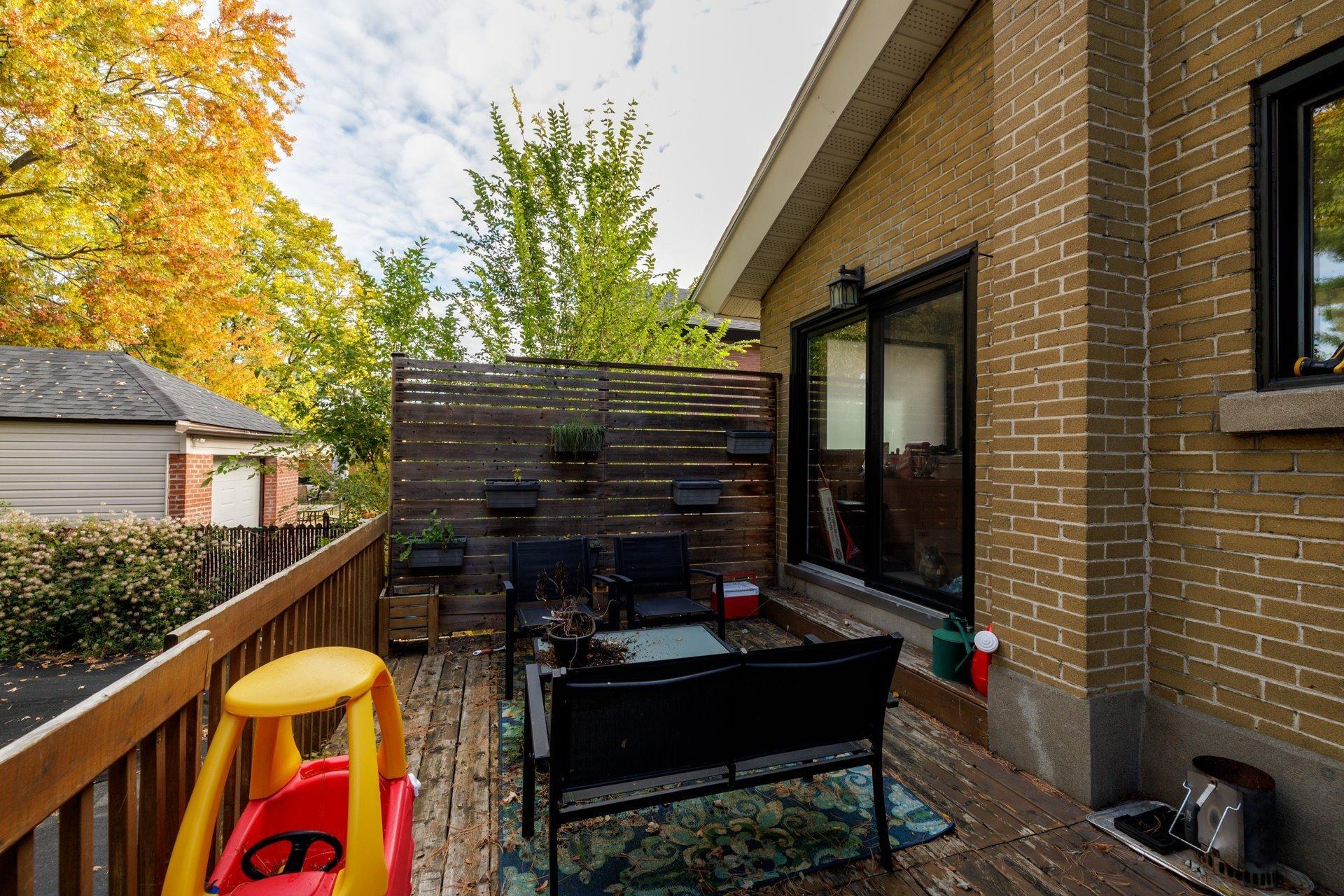 









38


Place Montmorency

,
Laval (Laval-des-Rapides),




QC
H7N1T5

