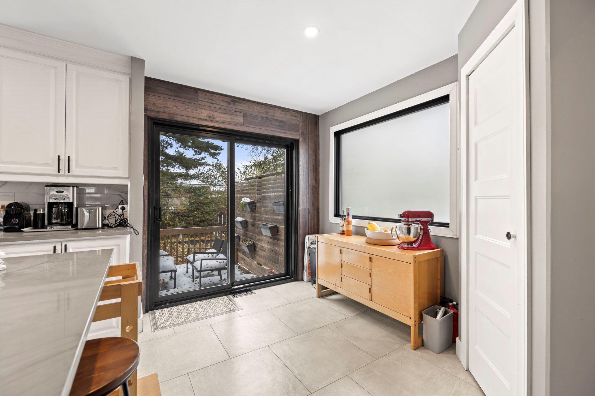 









38


Place Montmorency

,
Laval (Laval-des-Rapides),




QC
H7N1T5

