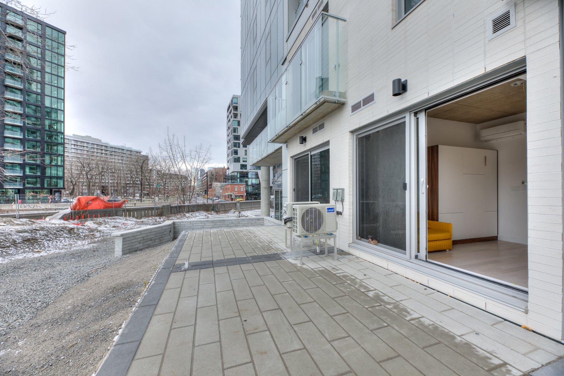 









100


Rue Murray

, 104,
Montréal (Le Sud-Ouest),




QC
H3C1A2

