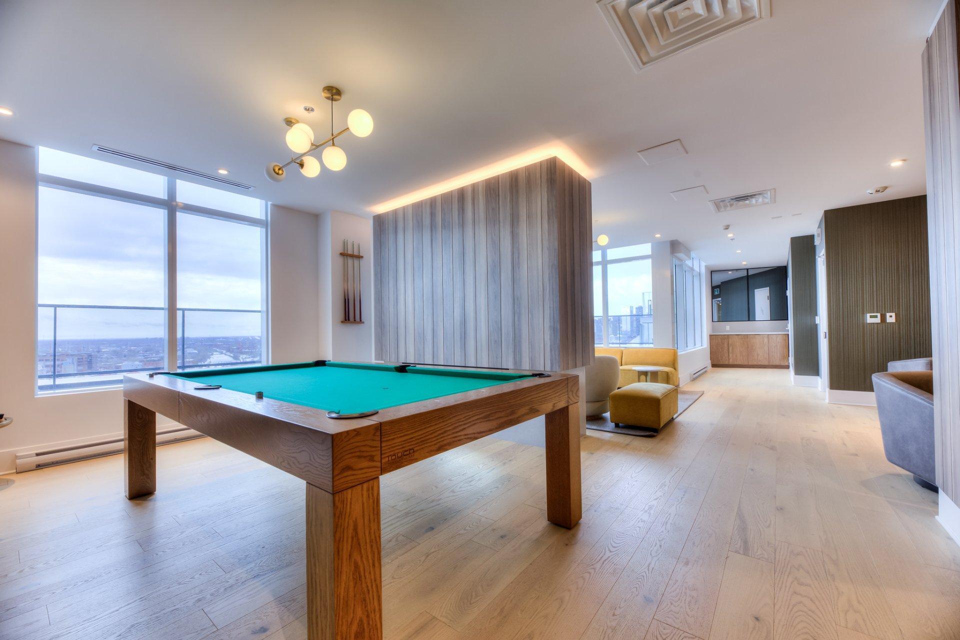 









100


Rue Murray

, 104,
Montréal (Le Sud-Ouest),




QC
H3C1A2

