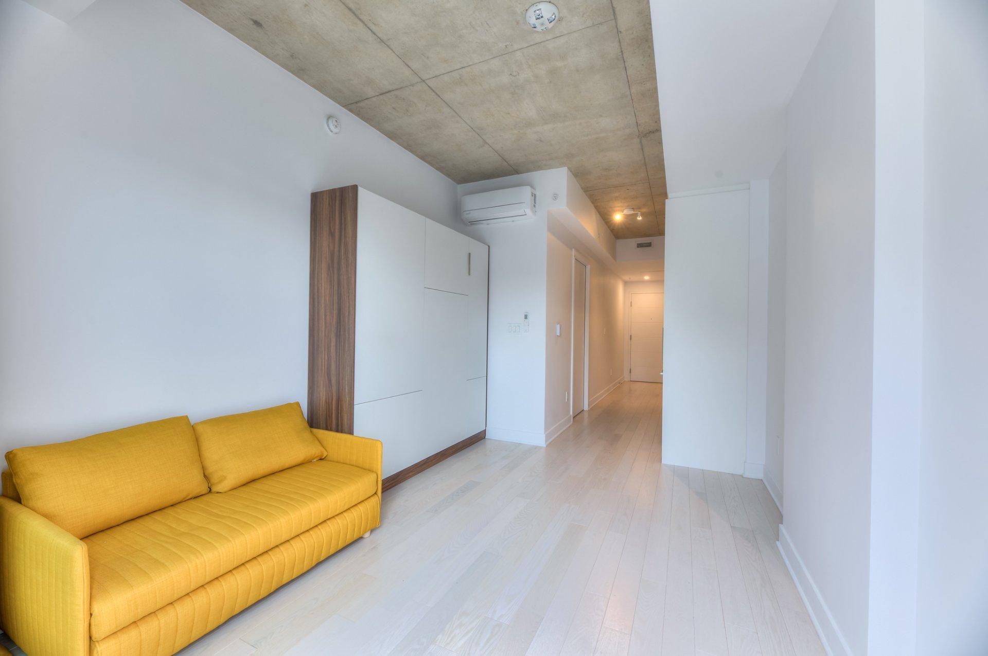 









100


Rue Murray

, 104,
Montréal (Le Sud-Ouest),




QC
H3C1A2

