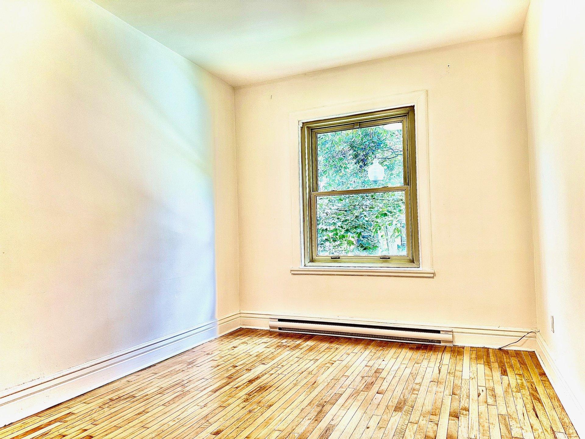 









388


Av. Olivier

, 2,
Westmount,




QC
H3Z2C9

