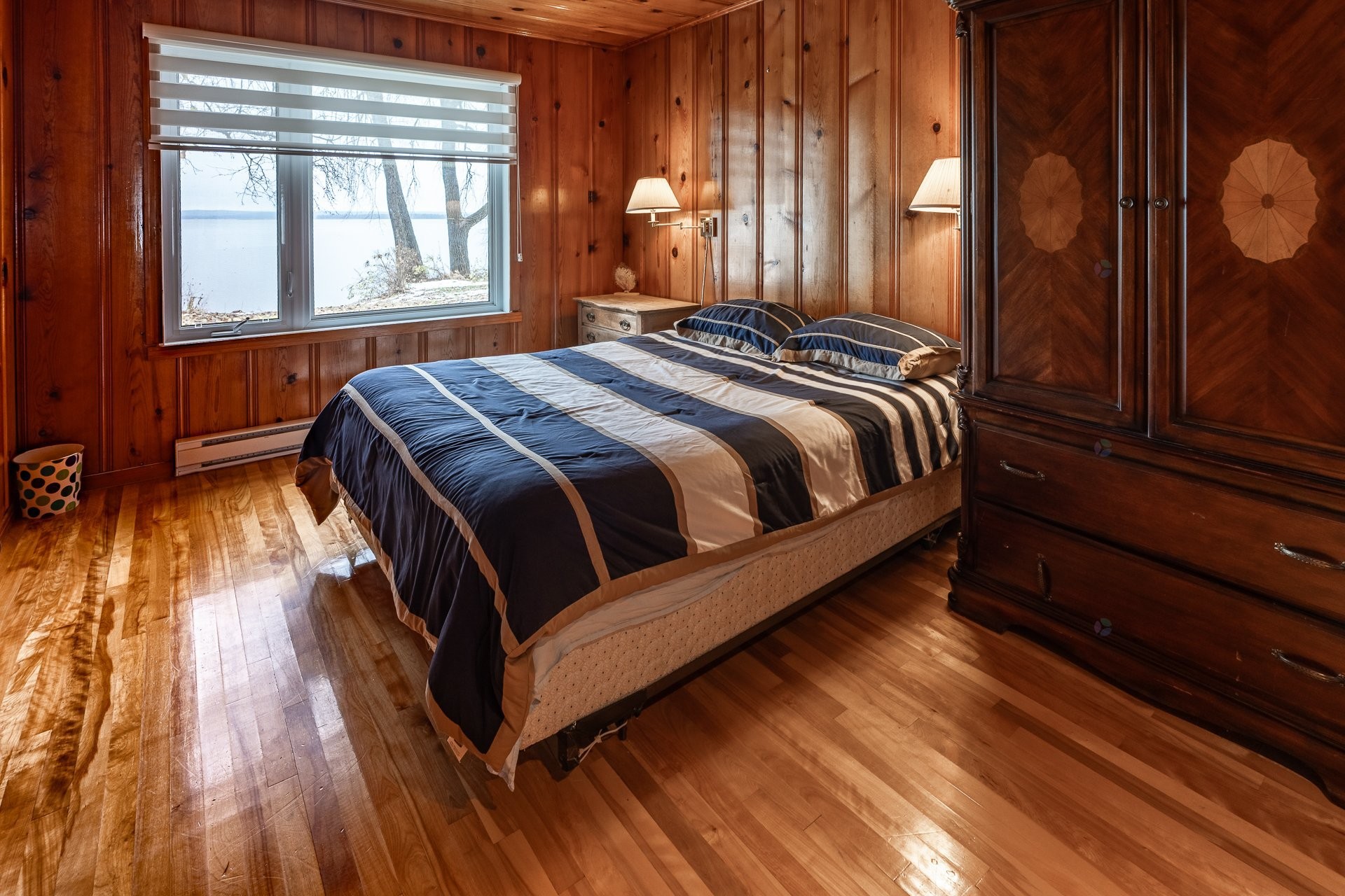 









2336


Rue Brayton

,
Clarenceville,




QC
J0J1B0

