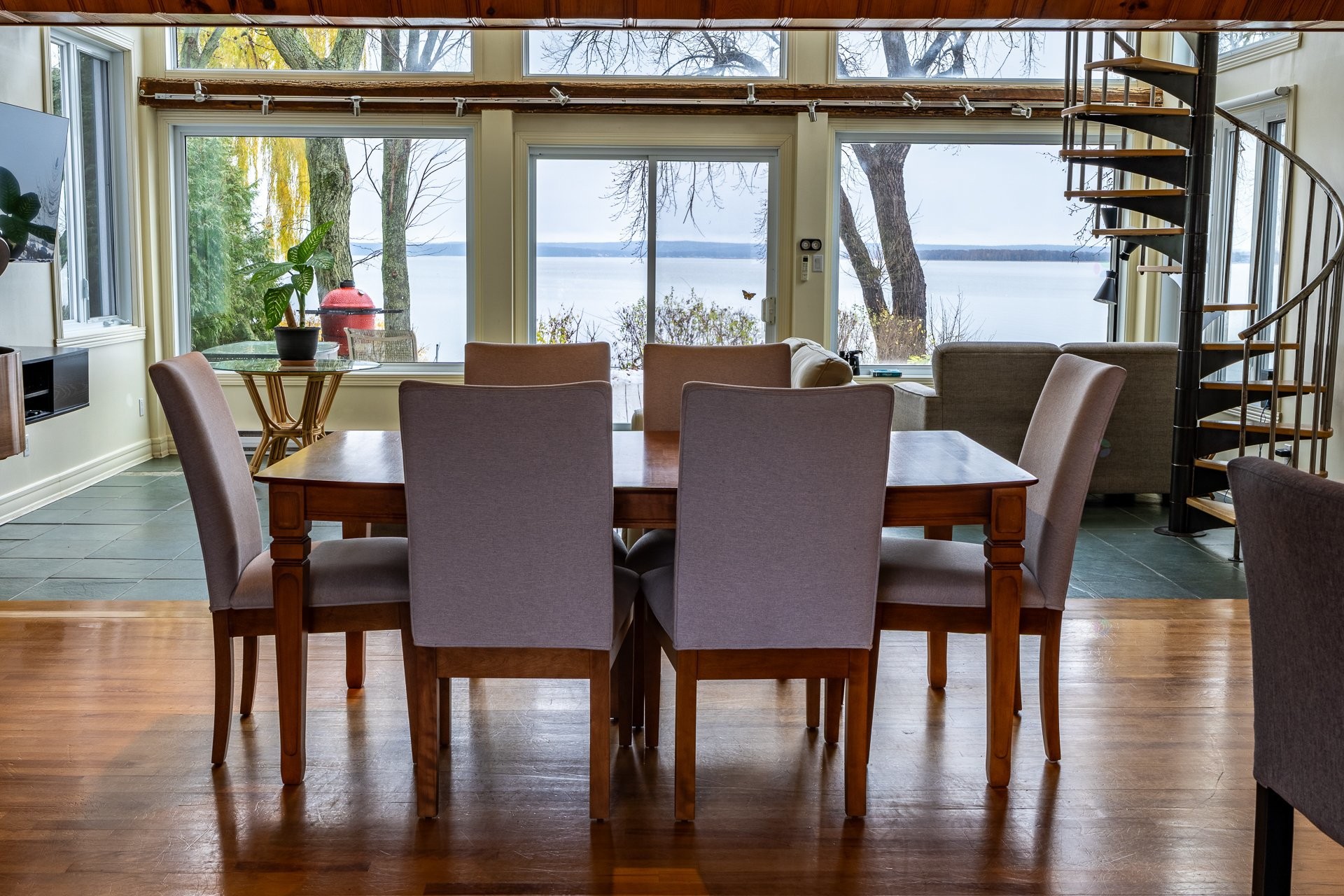 









2336


Rue Brayton

,
Clarenceville,




QC
J0J1B0

