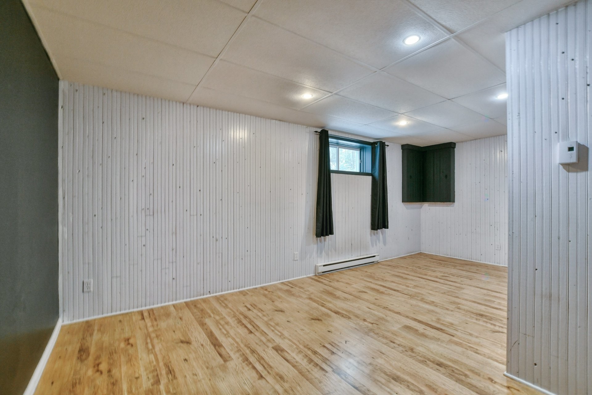 









1478


Rue Plamondon

,
Prévost,




QC
J0R1T0

