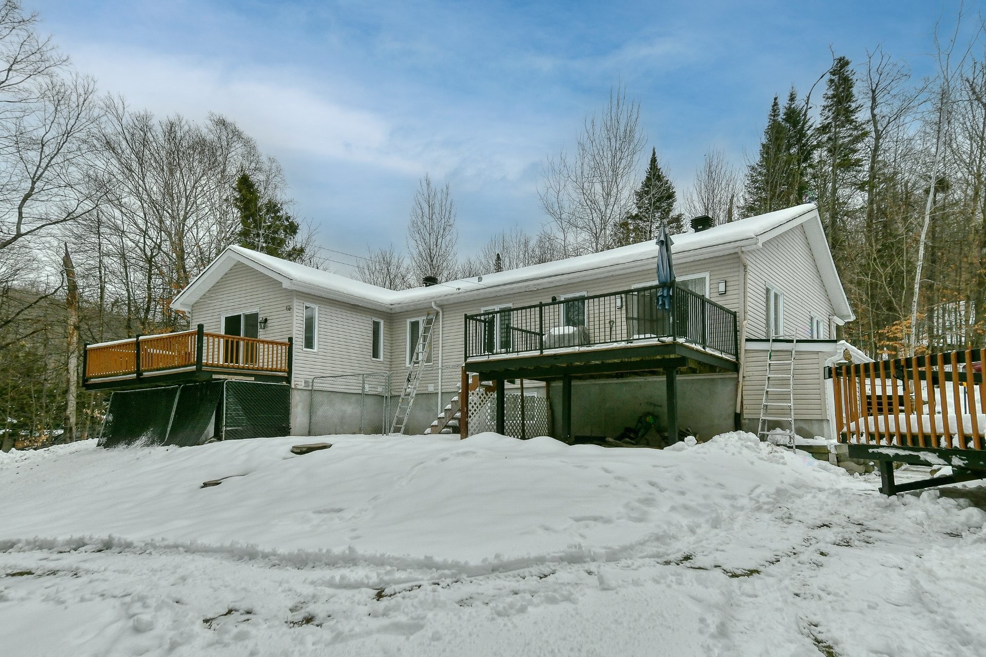 









1478


Rue Plamondon

,
Prévost,




QC
J0R1T0

