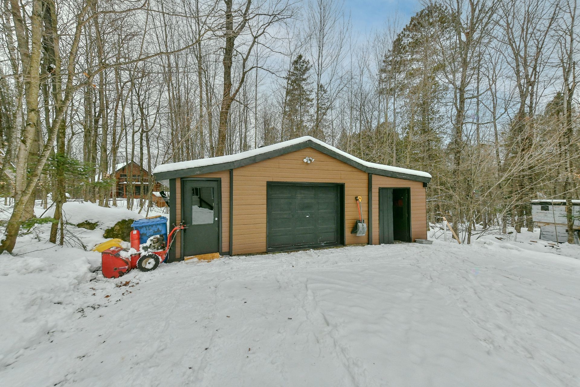 









1478


Rue Plamondon

,
Prévost,




QC
J0R1T0

