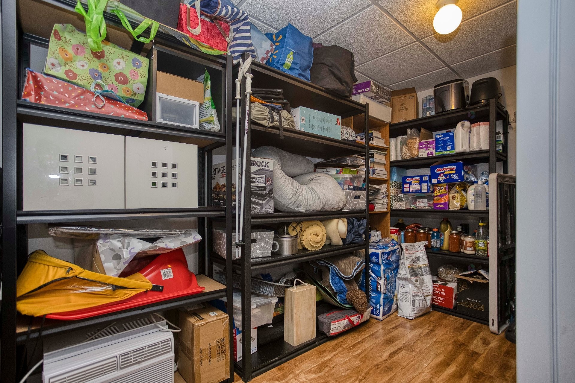 









1023


Rue du Grand-Duc

,
Trois-Rivières,




QC
G8V2P3

