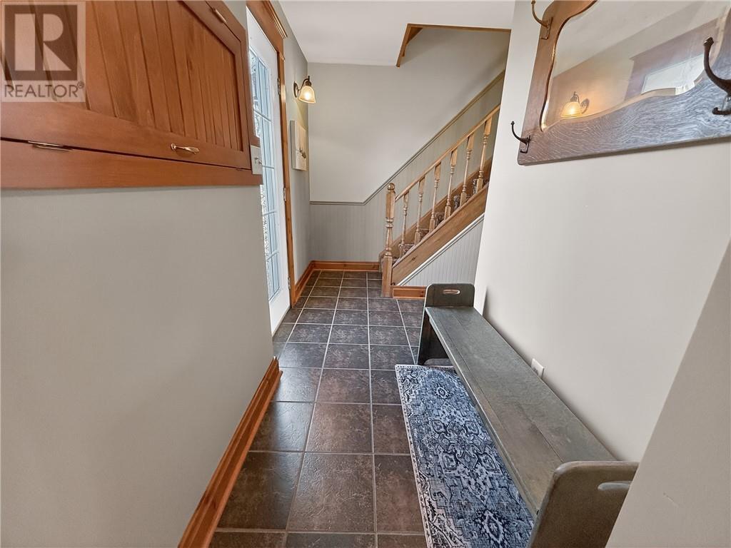 












73 Hideaway Road

,
Kagawong, Manitoulin Island,




Ontario
P0P1J0


