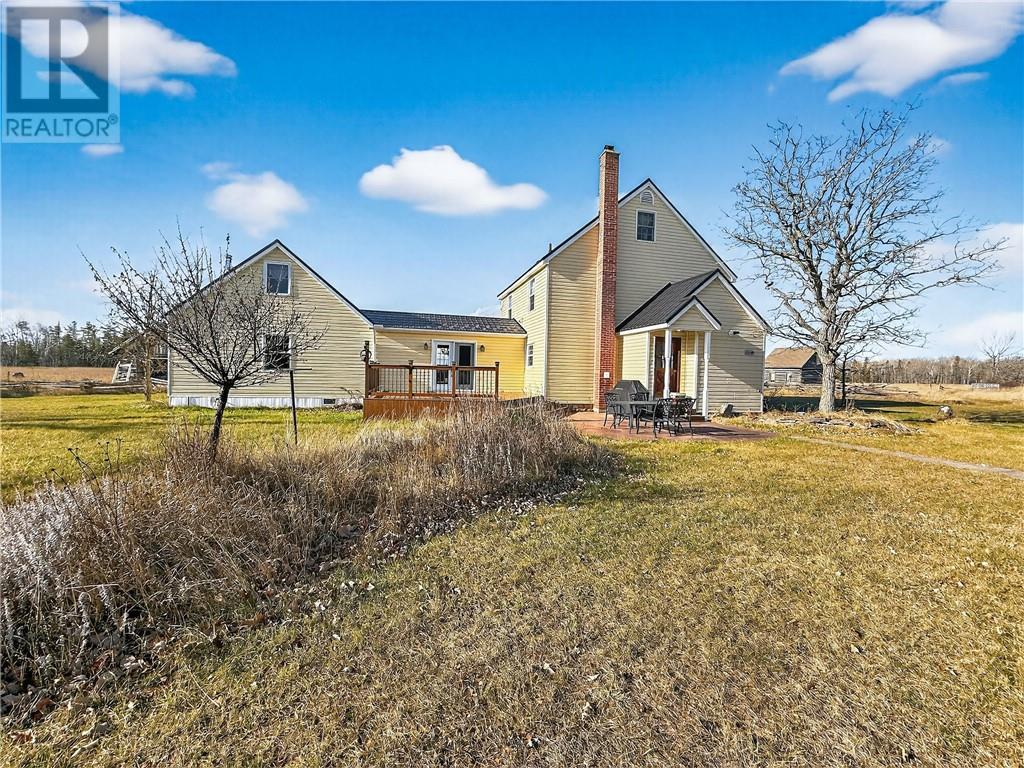 












73 Hideaway Road

,
Kagawong, Manitoulin Island,




Ontario
P0P1J0

