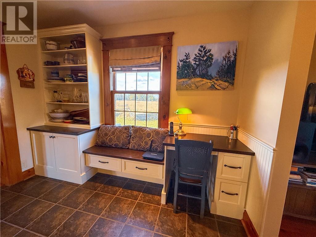 












73 Hideaway Road

,
Kagawong, Manitoulin Island,




Ontario
P0P1J0

