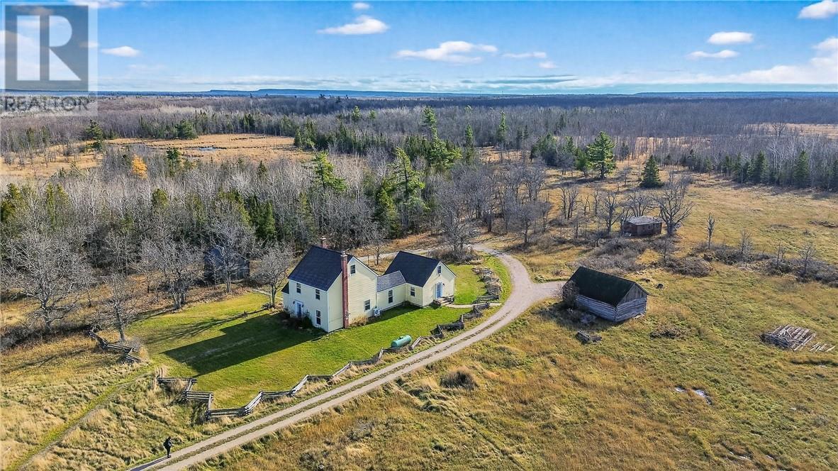 












73 Hideaway Road

,
Kagawong, Manitoulin Island,




Ontario
P0P1J0

