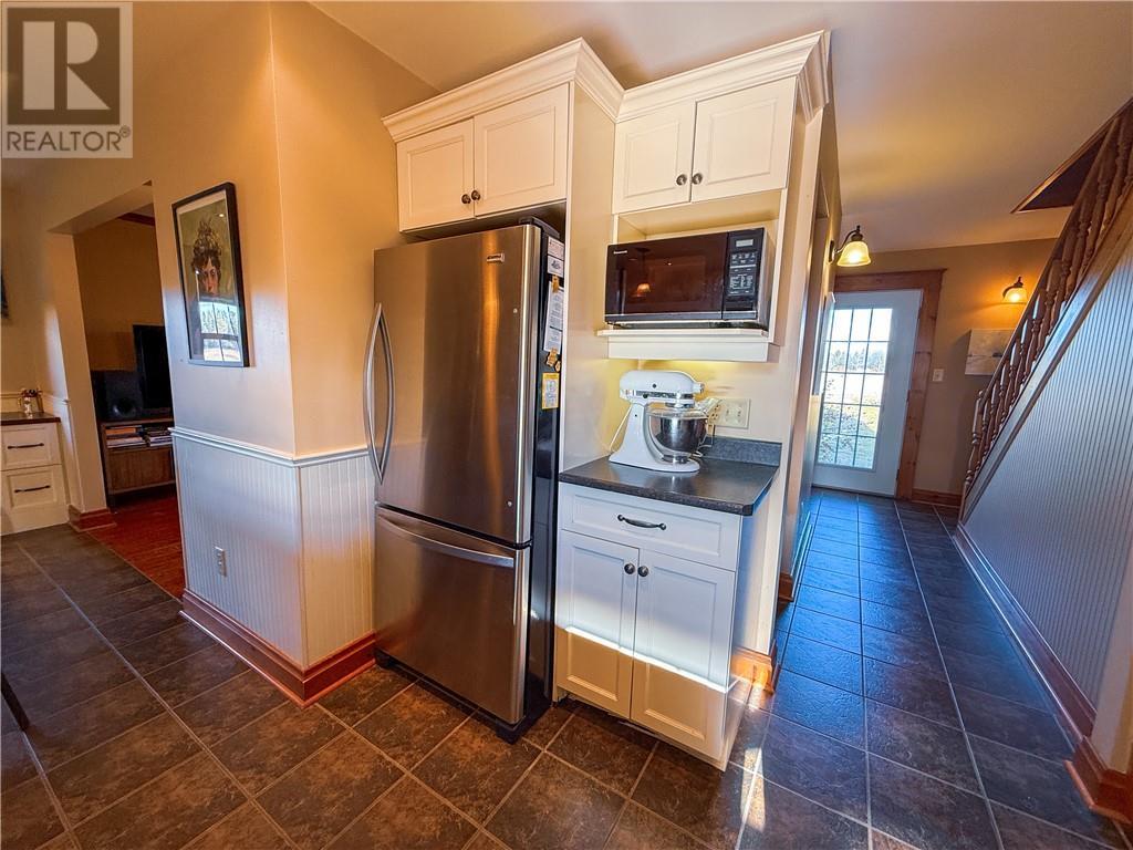 












73 Hideaway Road

,
Kagawong, Manitoulin Island,




Ontario
P0P1J0

