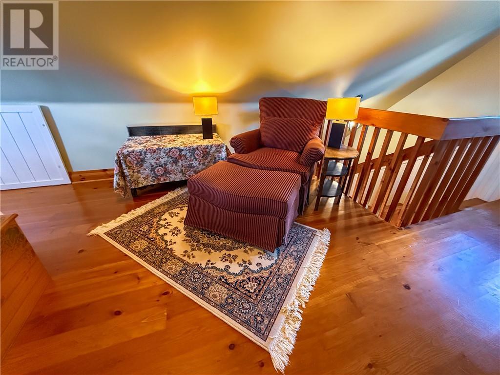 












73 Hideaway Road

,
Kagawong, Manitoulin Island,




Ontario
P0P1J0

