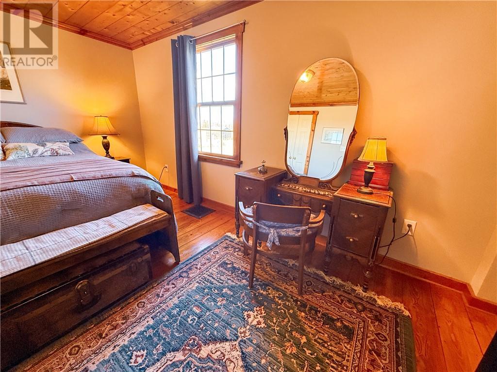 












73 Hideaway Road

,
Kagawong, Manitoulin Island,




Ontario
P0P1J0

