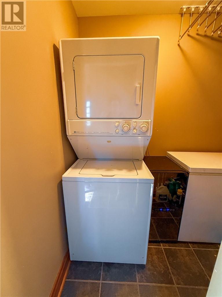 












73 Hideaway Road

,
Kagawong, Manitoulin Island,




Ontario
P0P1J0

