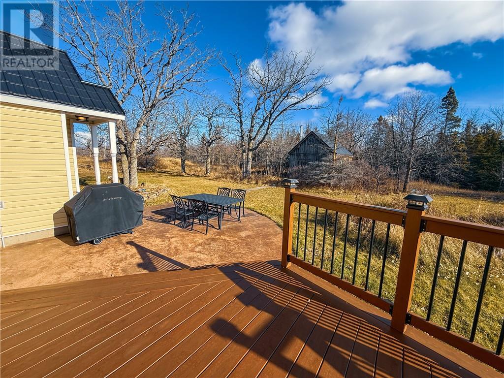 












73 Hideaway Road

,
Kagawong, Manitoulin Island,




Ontario
P0P1J0

