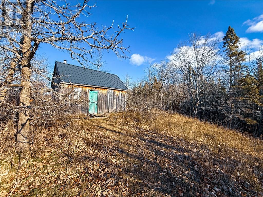 












73 Hideaway Road

,
Kagawong, Manitoulin Island,




Ontario
P0P1J0

