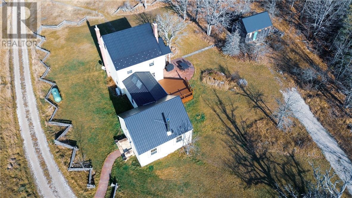 












73 Hideaway Road

,
Kagawong, Manitoulin Island,




Ontario
P0P1J0

