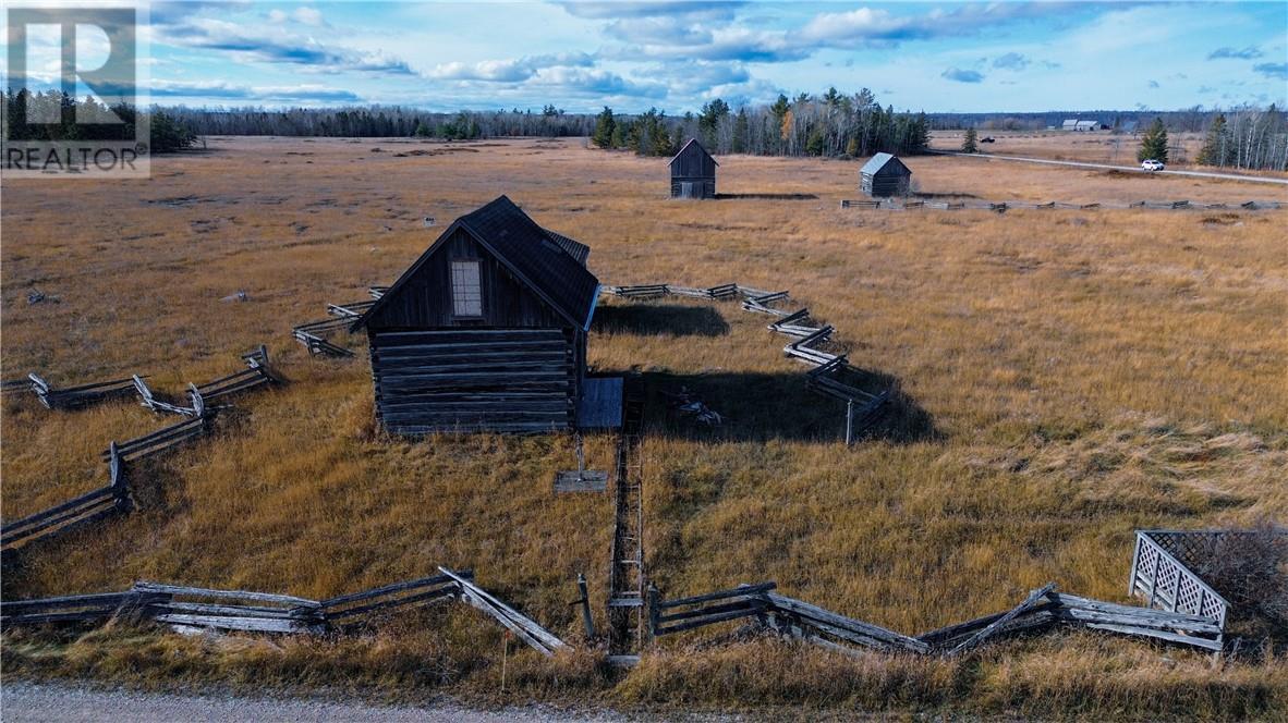 












73 Hideaway Road

,
Kagawong, Manitoulin Island,




Ontario
P0P1J0

