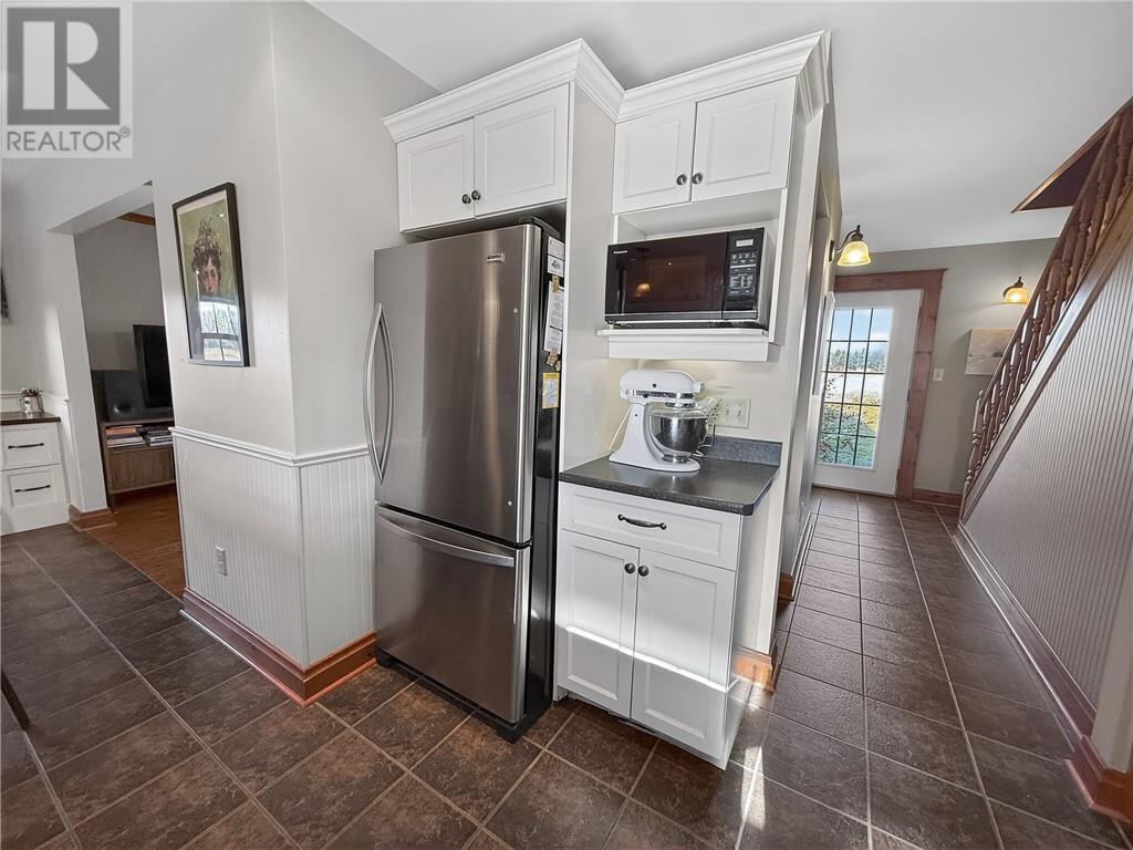 












73 Hideaway Road

,
Kagawong, Manitoulin Island,




Ontario
P0P1J0

