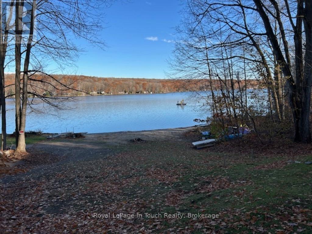 












21 LAKEVIEW CRESCENT

,
Tiny,




Ontario
L9M1R2

