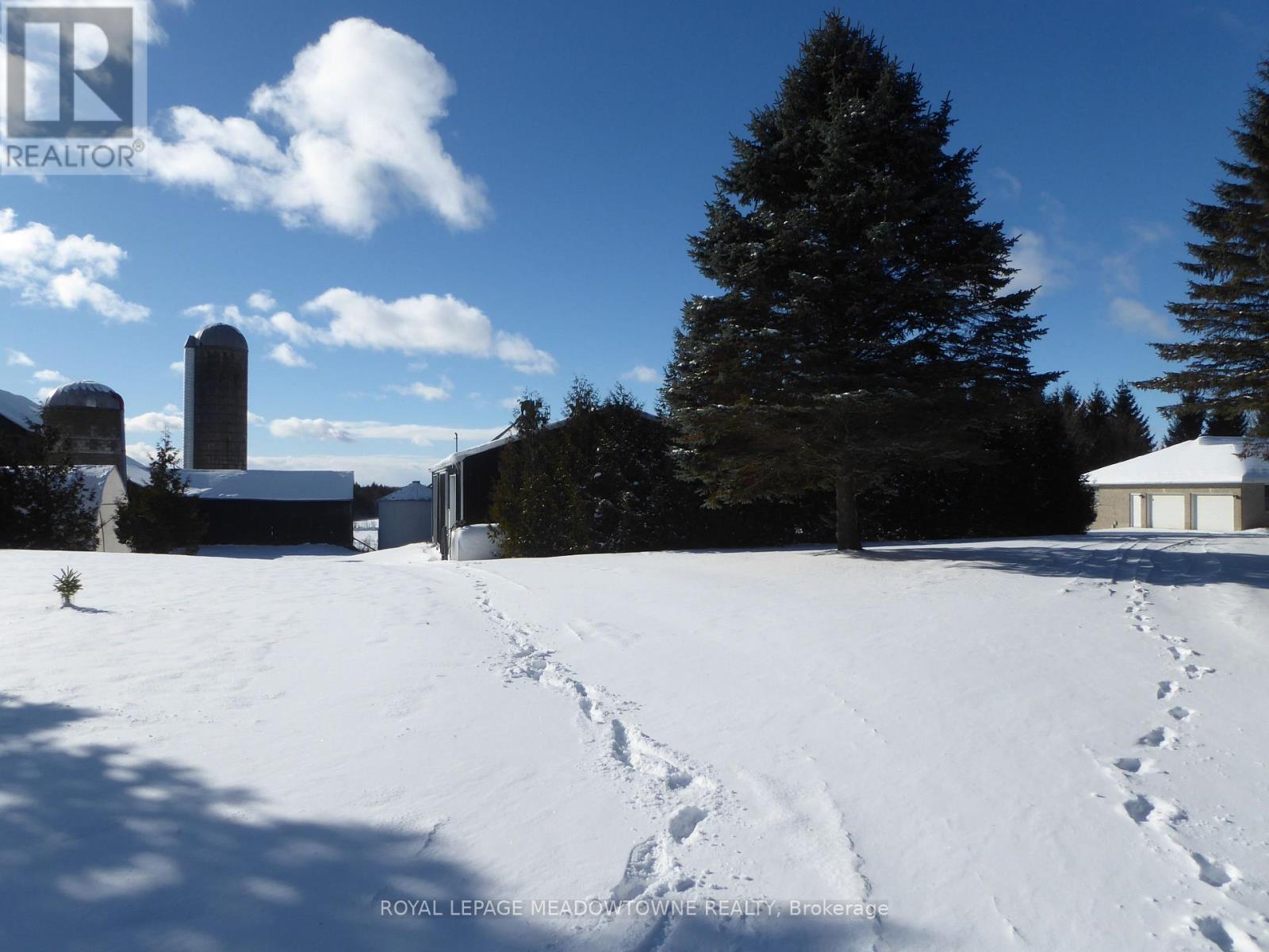 












4958 WELLINGTON RD 125

,
Erin,







Ontario
L7J2L9

