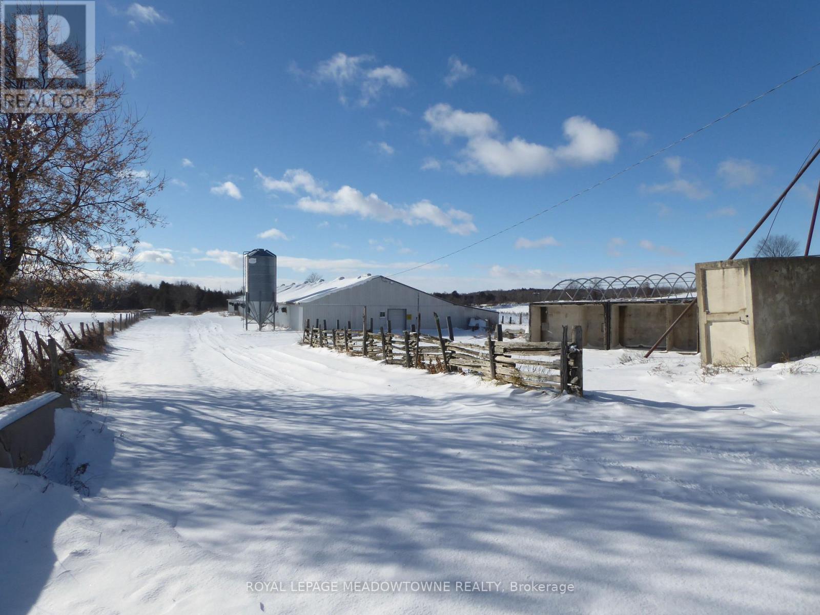 












4958 WELLINGTON RD 125

,
Erin,







Ontario
L7J2L9

