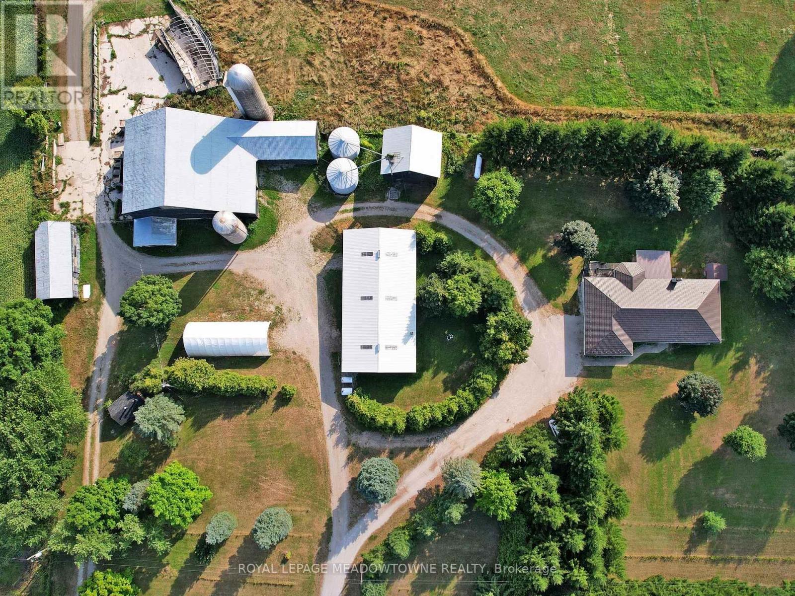 












4958 WELLINGTON RD 125

,
Erin,







Ontario
L7J2L9

