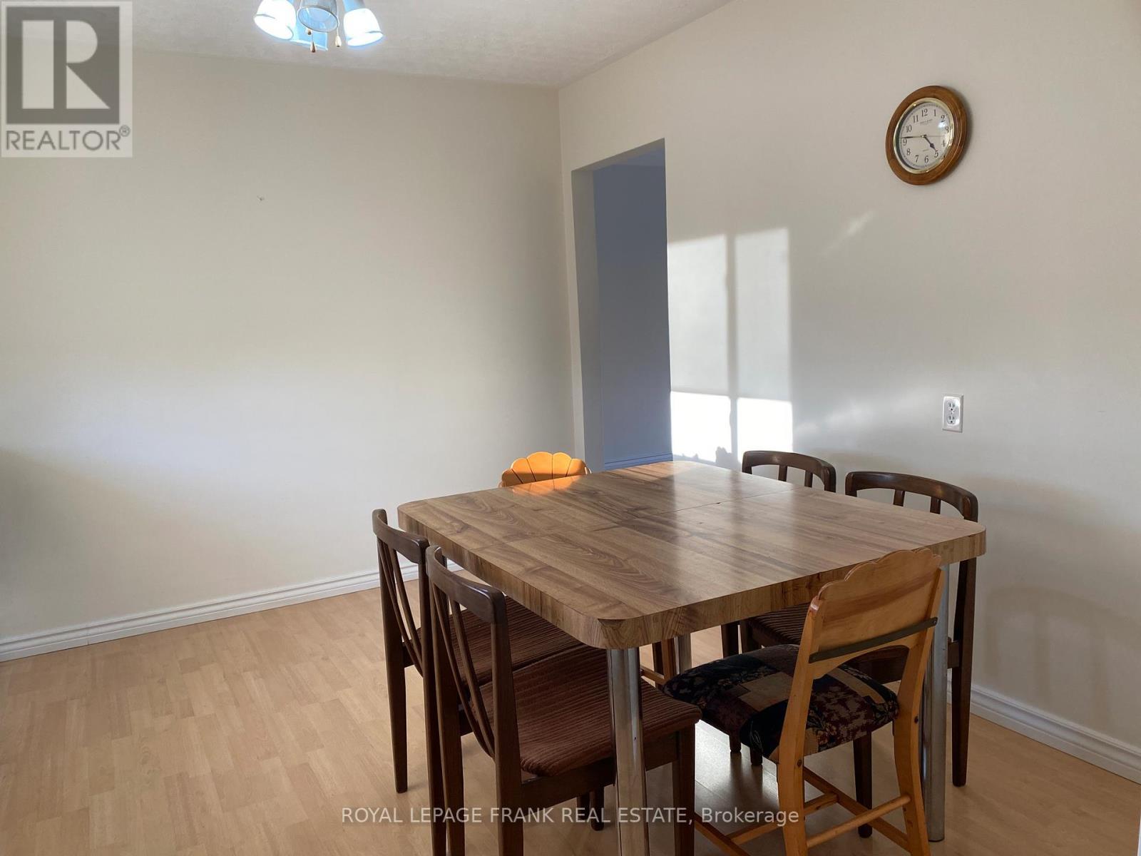 












423 ARMOUR ROAD

,
Peterborough (Ashburnham Ward 4),




Ontario
K9H1Y7

